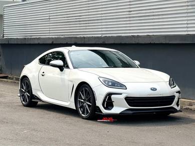 Subaru BRZ 2.4 AT With STI Bodykit+Spoiler