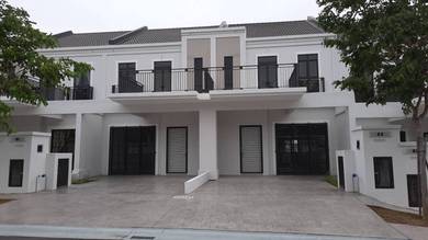 2 Storey House In Monet Lily, Kota Warisan Sepang For Rent