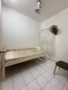 Apartment 2nd Floor Impian Indah Balakong, Amerin Mall, C180 Cheras