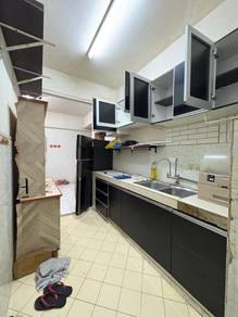 Apartment 2nd Floor Impian Indah Balakong, Amerin Mall, C180 Cheras