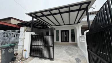 Double Storey Johor Jaya - Fully Renovated