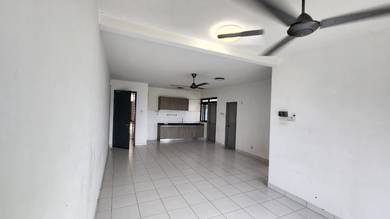 Metia Residence Shah Alam - Well Kept - Own Stay or Invest