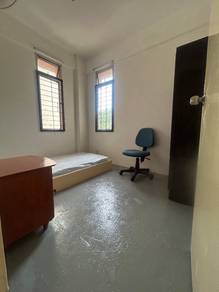Small room @ Azuria Condo, Tg Bungah