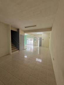 Taman Sri Putri @ Kulai Double Storey Terrace House Unblocked View