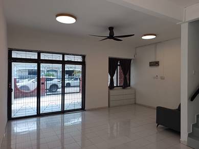 Taman Meranti. Double storey. Newly renovate.