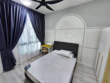 Meta Residence , MRT Putra Permai, Seri Kembangan , UPM , Female Room