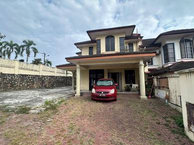 Corner Lot Double Storey / Jalan Bayu@Seri Alam,FULL LOAN UNIT