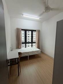 Bilik Sewa Perempuan di M Arisa Sentul
