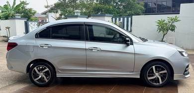 Proton SAGA 1.3 PREMIUM S AT MY16 BT P2-13A