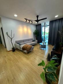 LakeFront Residence