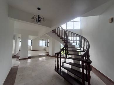 Mewah View Luxurious Apartments