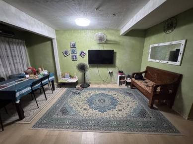 Rumah Teres 2 Tingkat di Taman Pasir Putih Untuk dijual