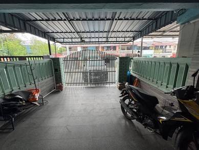 Rumah Teres 2 Tingkat di Taman Pasir Putih Untuk dijual