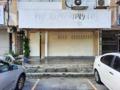 Ground Floor Shoplot (22x75sf) Putra Perdana Puchong main road
