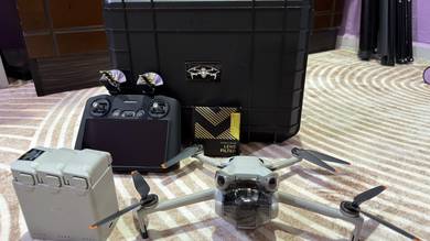 Drone DJI MINI 4 PRO FLY MORE COMBO