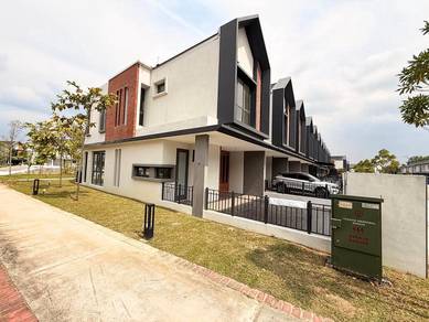 2-storey-Terraced-House-for-sale-Serdang-Selangor