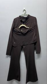 Women Sports Wear L Size