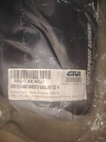 Genuine GIVI RAINCOAT - NEW 