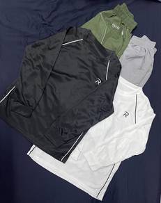 Sports wear set (sell in 2 sets)