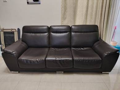 preloved sofa for sale