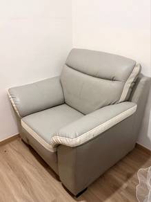 Single sofa