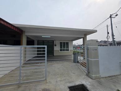 Taman Jasin Bestari📍Single Storey Terrace House 4B2B