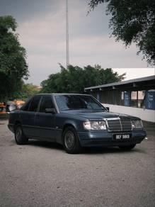 Mercedes Benz 230E 2.3 W124 (A)
