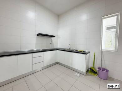 Canary Garden Bandar Bestari Klang 双层 Cluster 半独立(全家具)For Rent