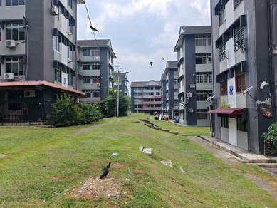 Stulang Laut flat Very Near RTS Link（Rapid Transit System Link）Johor