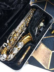 SAXOPHONE ALTO CONN m20