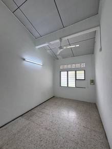 SEREMBAN Blossom Single Storey 22 x 80 walking distance to Foodcourt