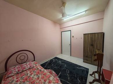 Room-for-rent-Bandar-Tasik-Selatan-Kuala-Lumpur