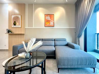 Best offer 🤩 Free WiFi 🛜 Savana Luxury Condo Suite🌟 Full Furnish🍀
