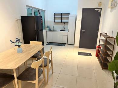 feature ad Fully Furnished Room For Rent @ SAVILLE KAJANG