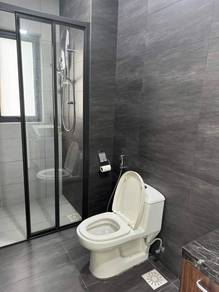 Amanja Semi D Suites With 3 Parking For Rent !!