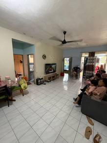 Taman Wangsa Apartment Block G 1st Floor 1007sqft 3Bed 2Bath TENANTED