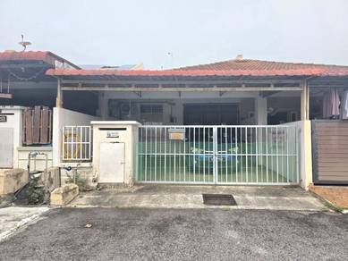 (FACING OPEN) 1 Storey Terrace Taman Mawar, Bandar Baru Salak Tinggi
