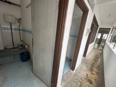 Kampung Baru Senai 4 Storey Shop For Sale