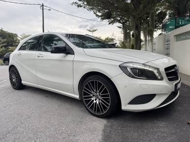 Mercedes Benz A-CLASS 1.6 200 BLUEEFCY (CBU)