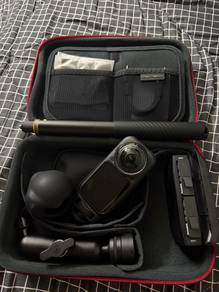 Insta 360 x6