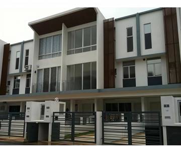 Cascadia lake vista townhouse, puchong, selangor