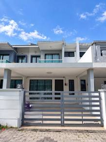 Station 18 Pengkalan Tiara Double Storey Terrace House
