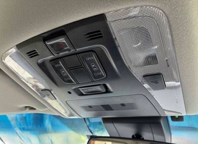 Toyota ALPHARD 2.5 S DBA-AGH30W (A)