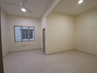 Owner Direct Sale: Taman Royale Nova 3sty 5B5B Evale