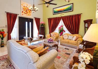 FULLY RENOVATED ‼️ 2 Storey Bungalow with Pool Ara Damansara
