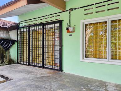 Single Storey Terrace Taman Jati Indah Simpang Ampat, Alor Gajah, Mela