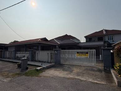 Single Storey Banglo Jln Temenggong Ahmad Parit Keroma Muar Johor