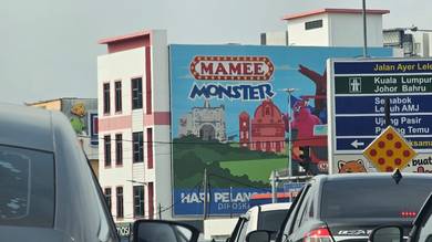 Melaka Ayer Leleh 3 Storey Corner Commercial Shoplot For Rent