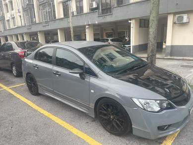 Honda CIVIC 1.8 I-VTEC (A)