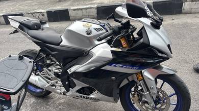 Yamaha R15 used